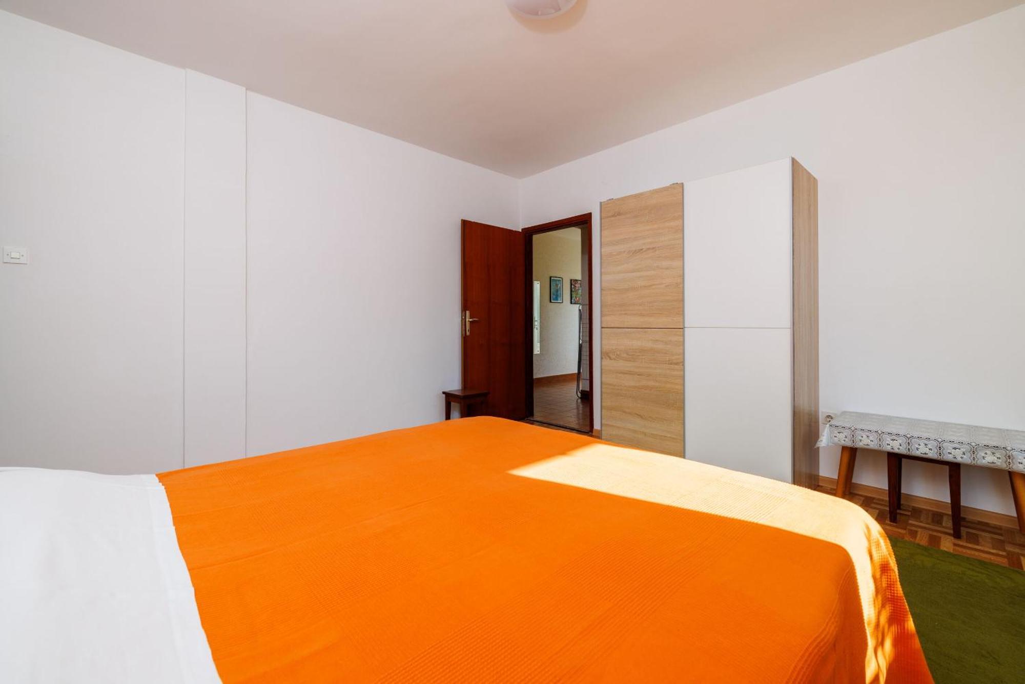 Apartment Zdravka Banjol Exterior photo